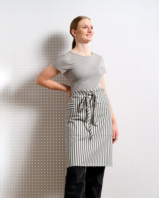 Bistro Apron with Pockets-10